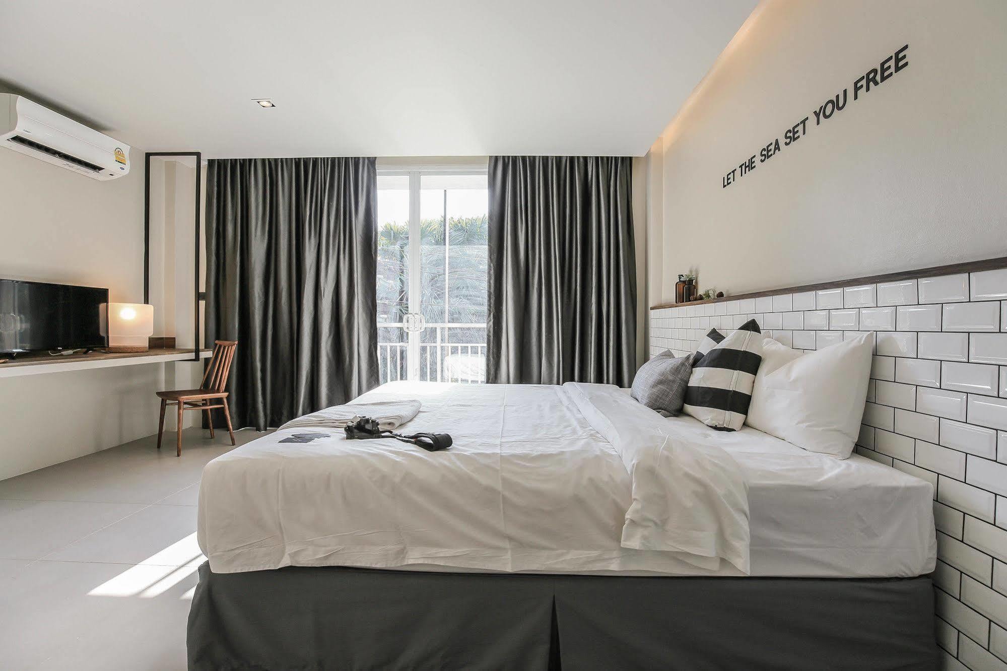 Sugar Ohana Poshtel Phuket Zewnętrze zdjęcie